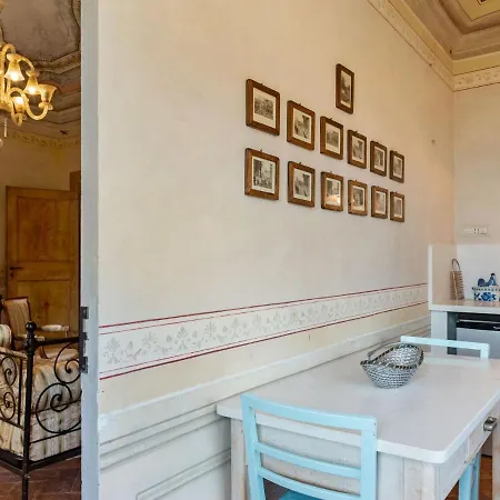 Villa Lavish In With Swimming Pool